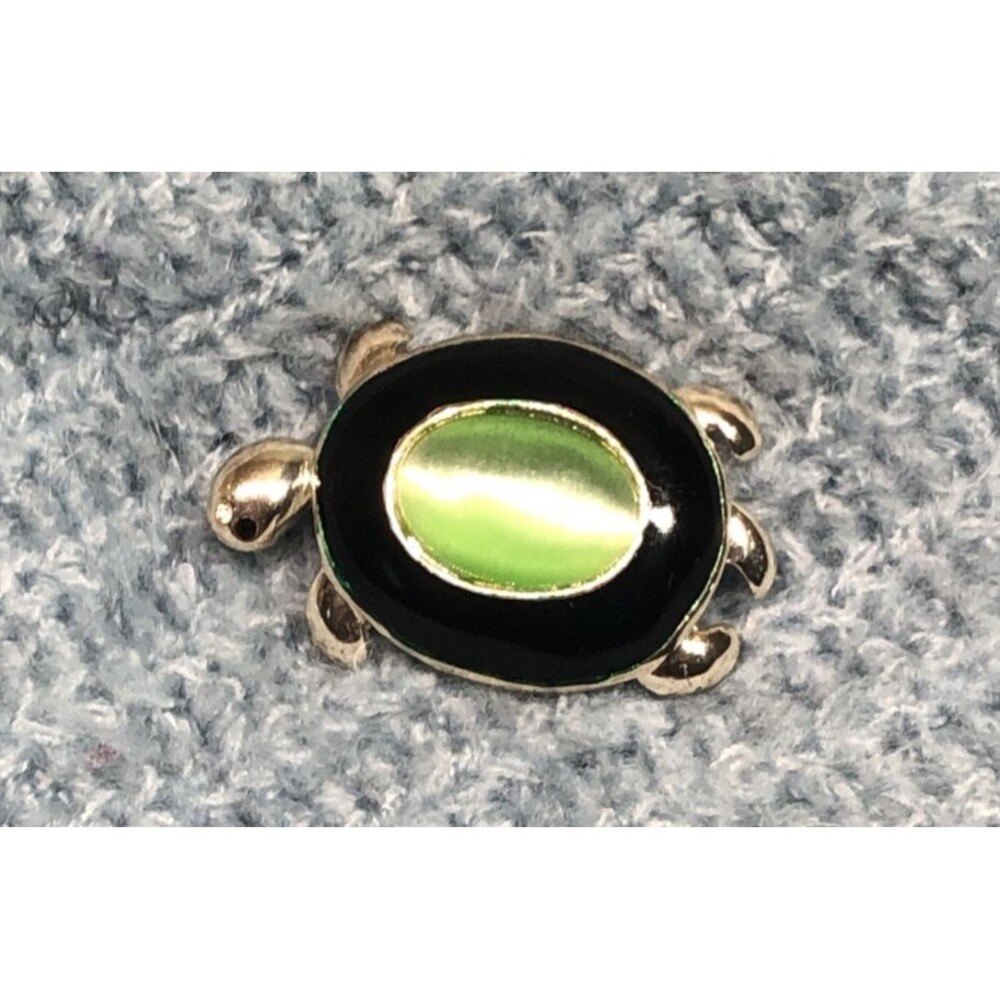 Vintage Avon Turtle Brooch Black Enamel Green Cats Eye Cabochon Center Stone